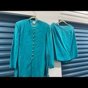 Neiman Marcus Vintage 100% Silk jacket and skirt